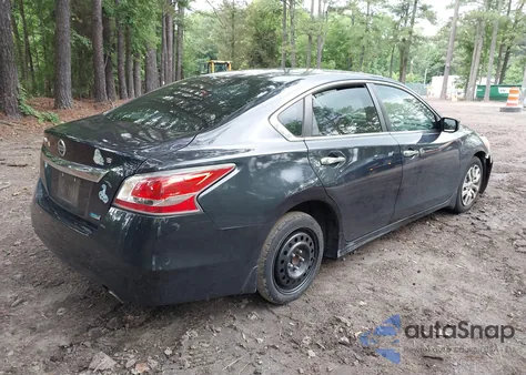 2014 Nissan Altima 2.5 S из США, поврежденный, VIN 1N4AL3AP4EC186873